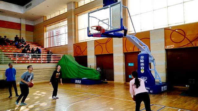 定点投篮.jpg