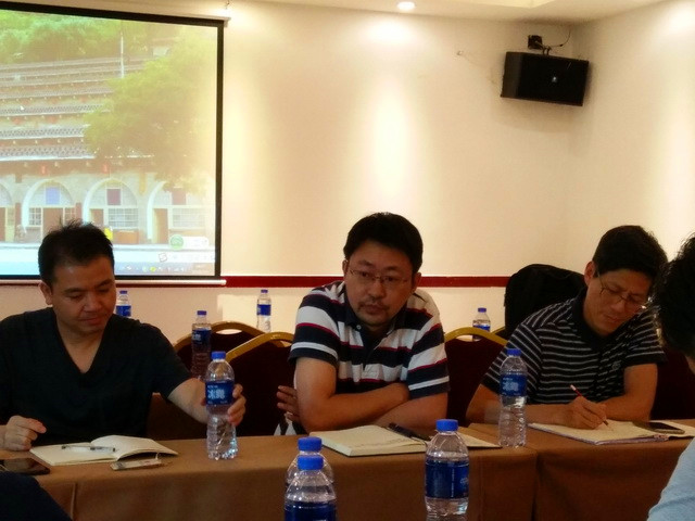 会议2.jpg